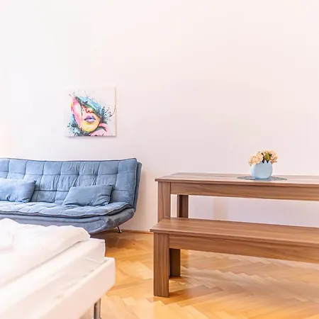 Amazing 2Br City Stay, Wiener Stadthalle Exterior foto