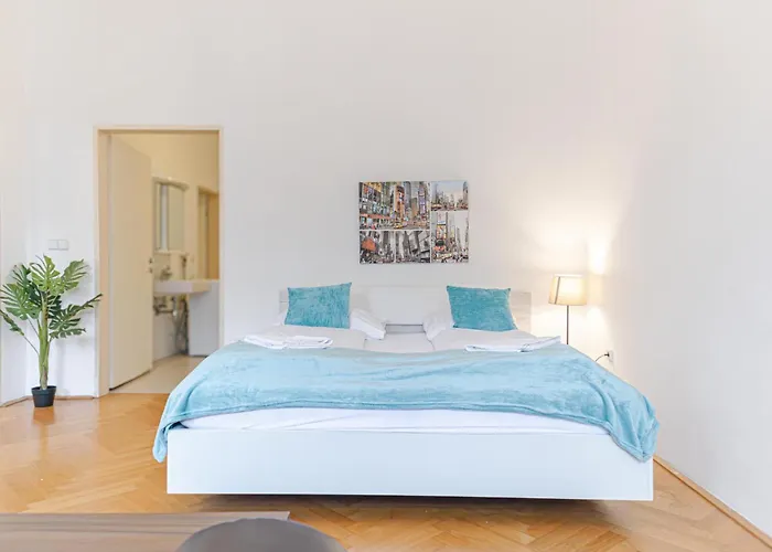 Amazing 2Br City Stay, Wiener Stadthalle