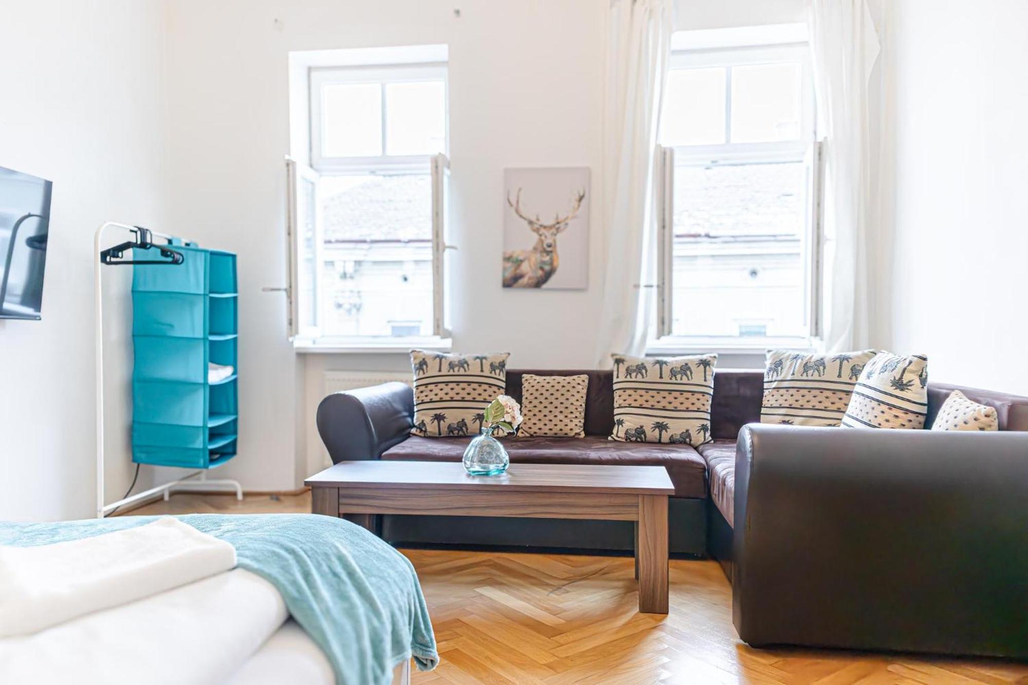 Amazing 2br Stay, Wiener Stadthalle Apartment Wien