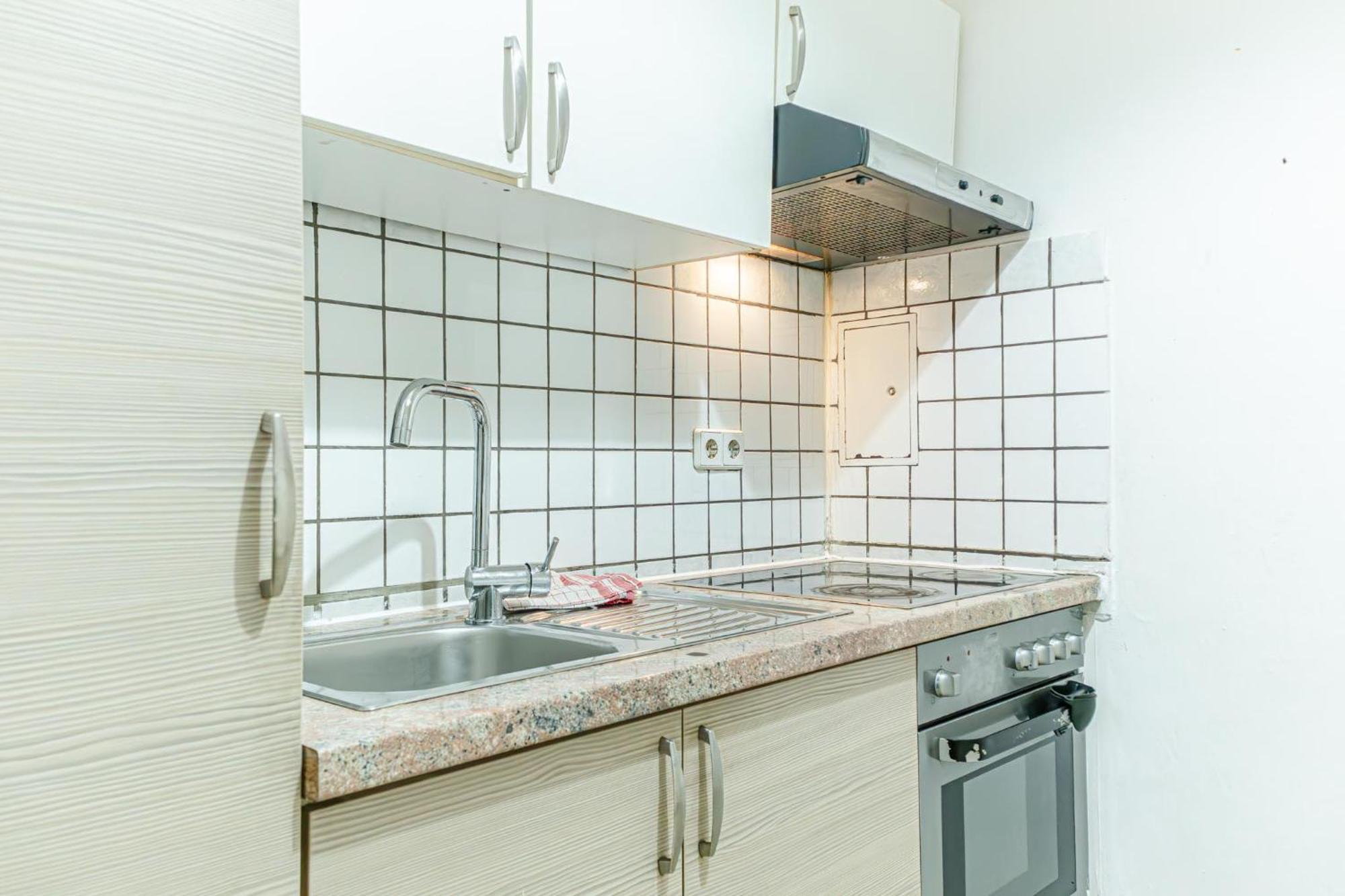 Amazing 2br Stay, Wiener Stadthalle Apartmán