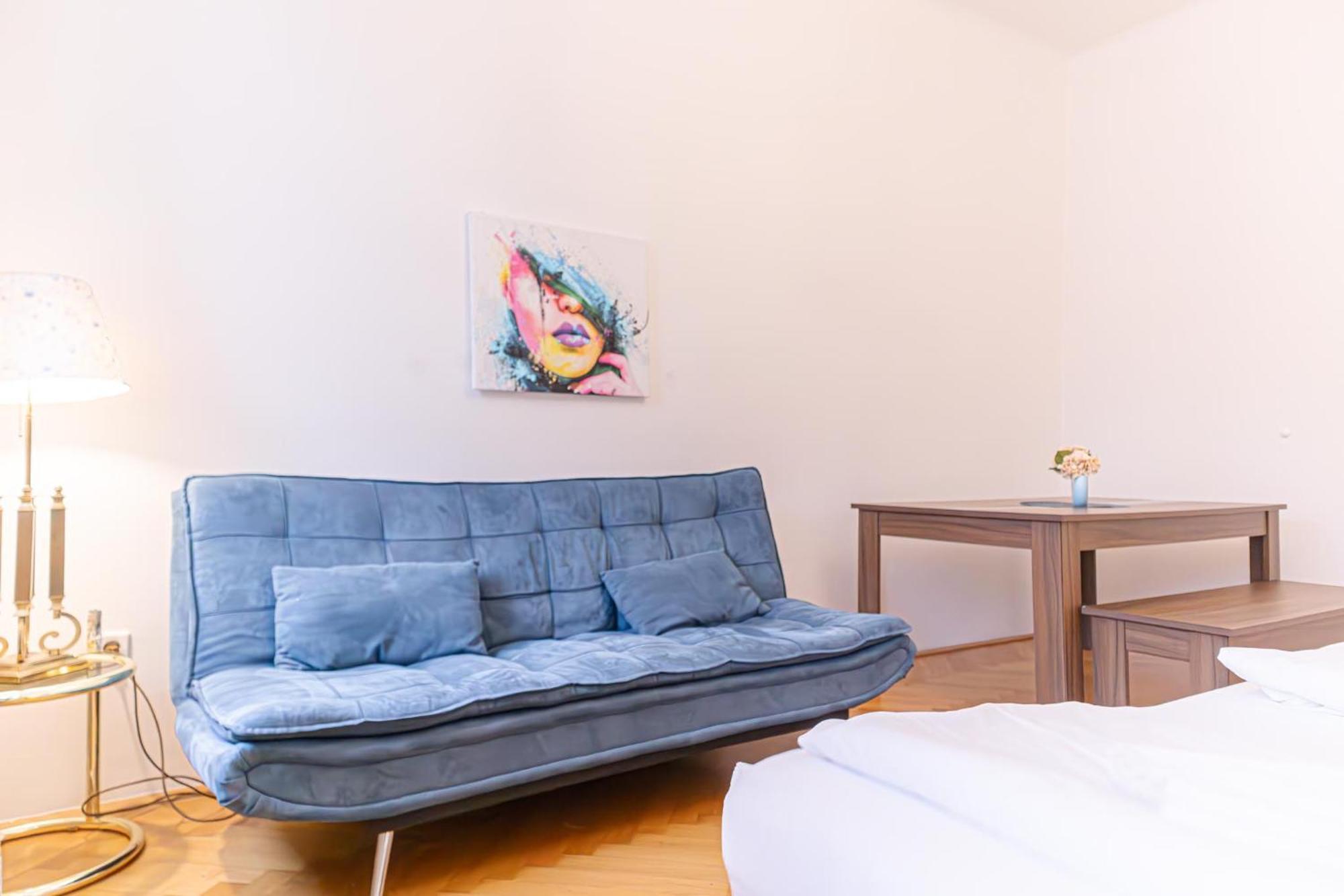 Amazing 2br Stay, Wiener Stadthalle Vídeň